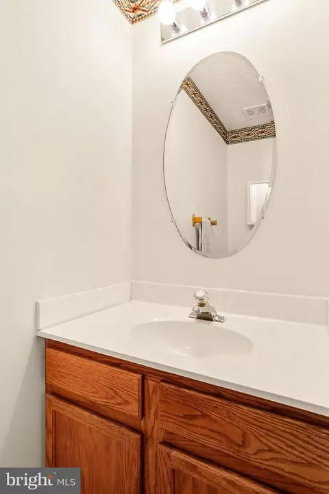 Bath - 3026 Cascade Dr, Abingdon, MD 21009 photo 1 of 4