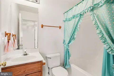 Bath - 3026 Cascade Dr, Abingdon, MD 21009 photo 4 of 4