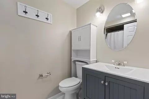 Bath - 322 Overlea Pl, Abingdon, MD 21009 photo 3 of 3