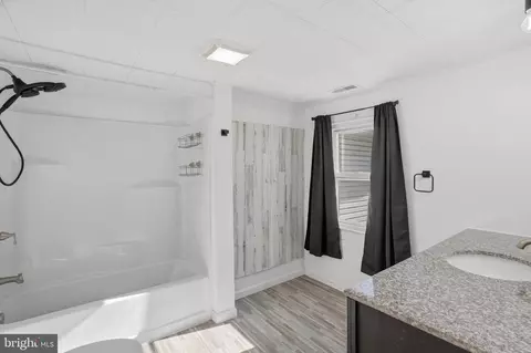 Bath - 2405 Jerusalem Rd, Joppa, MD 21085 photo 1 of 1