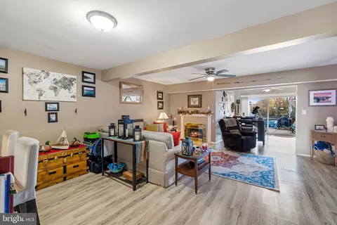 10 Neptune Dr, Joppa, MD 21085 photo 14