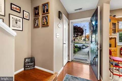 10 Neptune Dr, Joppa, MD 21085 photo 5