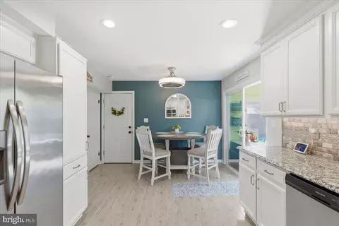 Entry Way - 200 Chell Rd, Joppa, MD 21085 photo 5 of 5