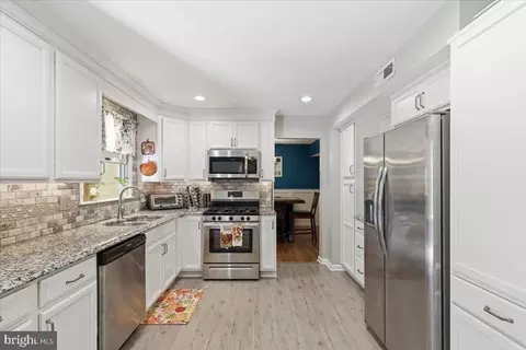 Kitchen - 200 Chell Rd, Joppa, MD 21085 photo 4 of 4