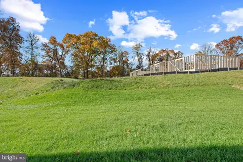 Exterior - 353 Hackley Dr, Joppa, MD 21085 photo 3 of 5