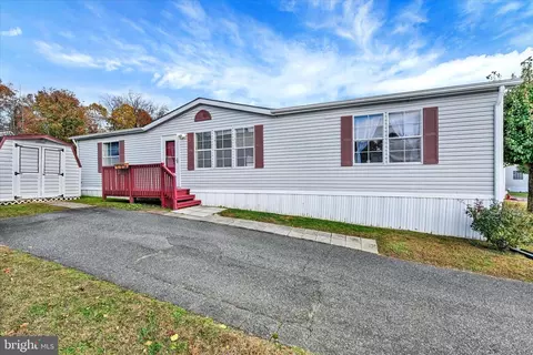 62 Little Creek Ln, Edgewood, MD 21040