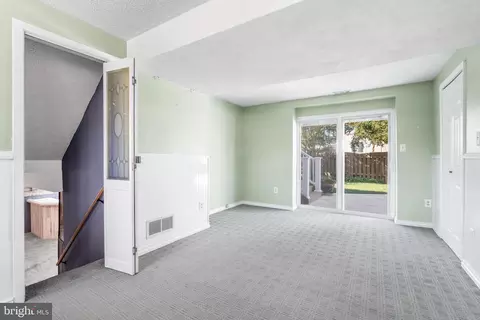 Living - 2 Old Sound Rd, Joppa, MD 21085 photo 2 of 2