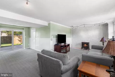 Living - 2 Old Sound Rd, Joppa, MD 21085 photo 1 of 2