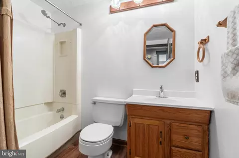 Bath - 2 Old Sound Rd, Joppa, MD 21085 photo 1 of 1