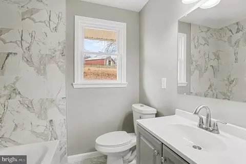 2922 Charles St, Fallston, MD 21047 photo 20