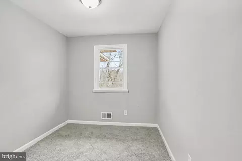 2922 Charles St, Fallston, MD 21047 photo 18