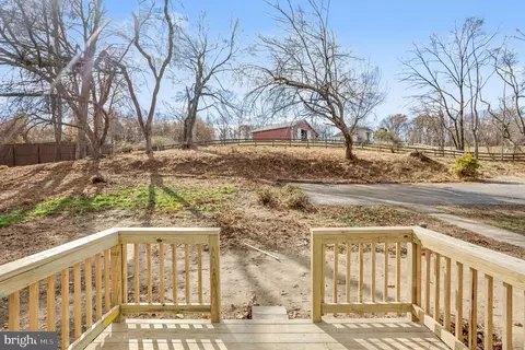 2922 Charles St, Fallston, MD 21047 photo 5