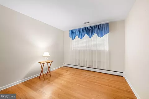 Bedroom - 2114 Oaklyn Dr, Fallston, MD 21047 photo 1 of 9