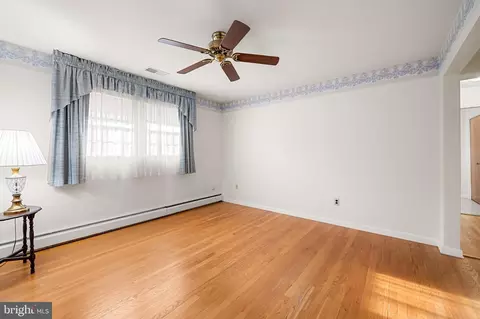Bedroom - 2114 Oaklyn Dr, Fallston, MD 21047 photo 5 of 9