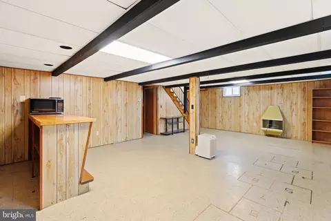Living - 2208 Carrs Mill Rd, Fallston, MD 21047 photo 6 of 6