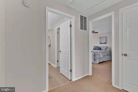 Entry Way - 717 Shore Dr, Joppa, MD 21085 photo 3 of 11