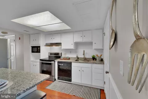 Kitchen - 717 Shore Dr, Joppa, MD 21085 photo 1 of 4