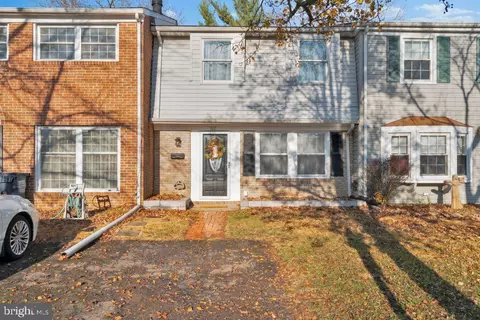 Exterior - 717 Shore Dr, Joppa, MD 21085 photo 3 of 3