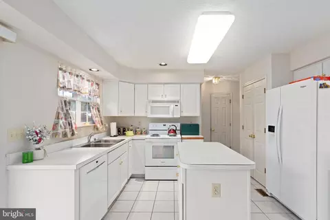 Kitchen - 304 Watertons Way, Joppa, MD 21085 photo 1 of 3
