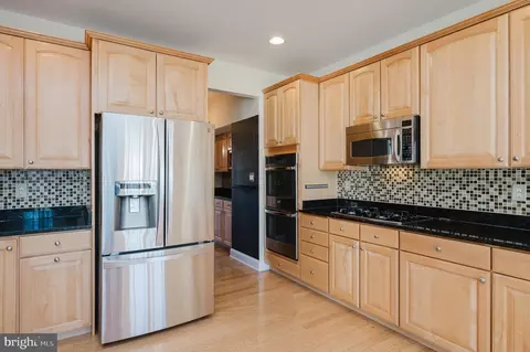 Kitchen - 130 Fallston Meadow Ct, Fallston, MD 21047 photo 5 of 6
