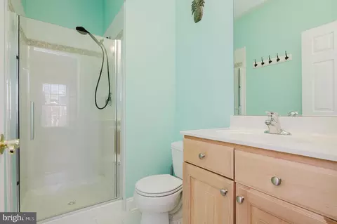 Bath - 130 Fallston Meadow Ct, Fallston, MD 21047 photo 5 of 8