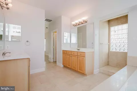 Entry Way - 130 Fallston Meadow Ct, Fallston, MD 21047 photo 10 of 13