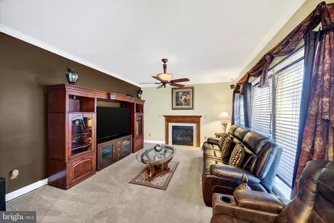 Living - 1212 Cotswold Ct, Abingdon, MD 21009 photo 1 of 1