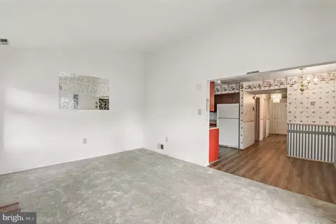 Living - 308 Laburnum Rd, Edgewood, MD 21040 photo 3 of 5