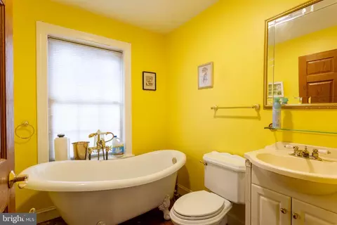 Bath - 415 Shore Dr, Joppa, MD 21085 photo 1 of 6