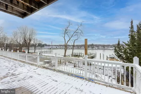 Exterior - 415 Shore Dr, Joppa, MD 21085 photo 6 of 11