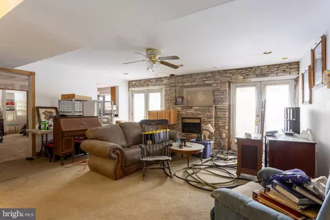 Living - 415 Shore Dr, Joppa, MD 21085 photo 4 of 4