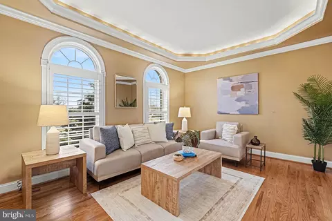 Living - 3814 Marcus Ct, Monkton, MD 21111 photo 1 of 5
