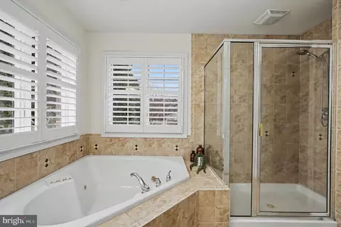 Bath - 3814 Marcus Ct, Monkton, MD 21111 photo 4 of 6