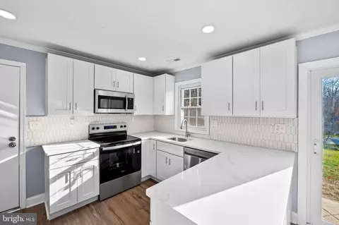Kitchen - 513 Eckhart Dr, Joppa, MD 21085 photo 1 of 3
