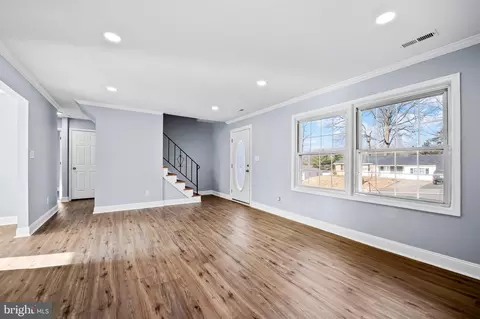 Living - 513 Eckhart Dr, Joppa, MD 21085 photo 5 of 5