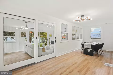 Dining - 515 Freys Rd, Edgewood, MD 21040 photo 3 of 4