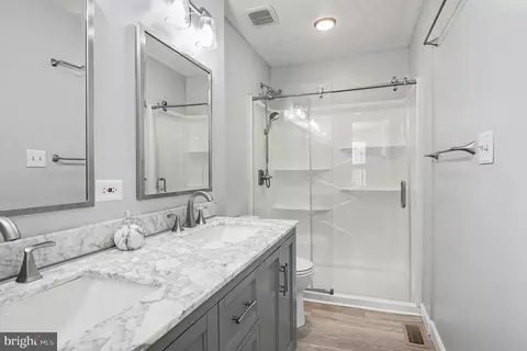 Bath - 3204 Meadow Valley Dr, Abingdon, MD 21009 photo 2 of 2