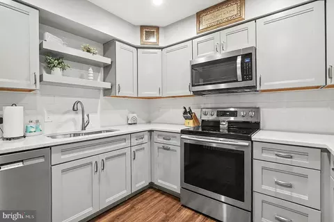Kitchen - 3204 Meadow Valley Dr, Abingdon, MD 21009 photo 2 of 2