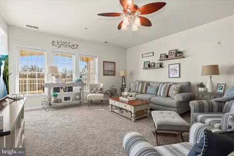 Living - 1406 R Joppa Forest Dr #16, Joppa, MD 21085 photo 2 of 2