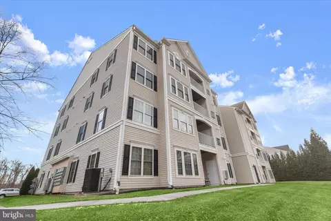Exterior - 1406 R Joppa Forest Dr #16, Joppa, MD 21085 photo 1 of 9