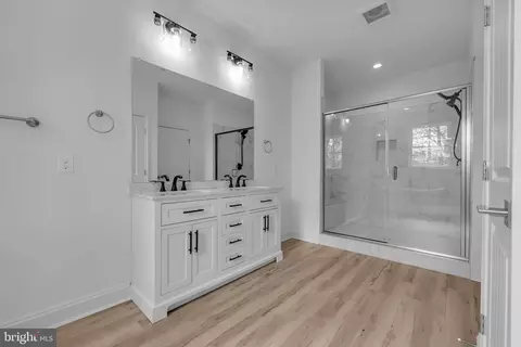 Entry Way - 413 Trimble Rd, Joppa, MD 21085 photo 21 of 23