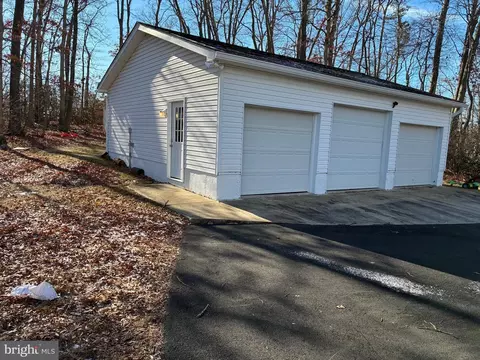Exterior - 413 Trimble Rd, Joppa, MD 21085 photo 6 of 10