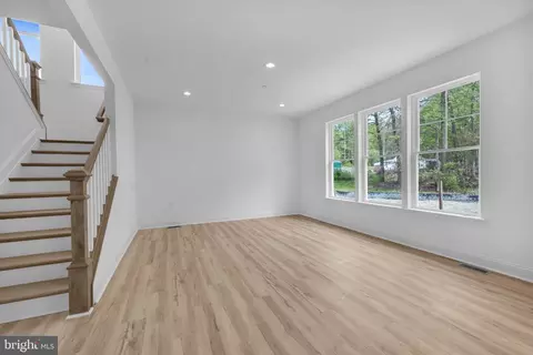 Living - 413 Trimble Rd, Joppa, MD 21085 photo 2 of 2