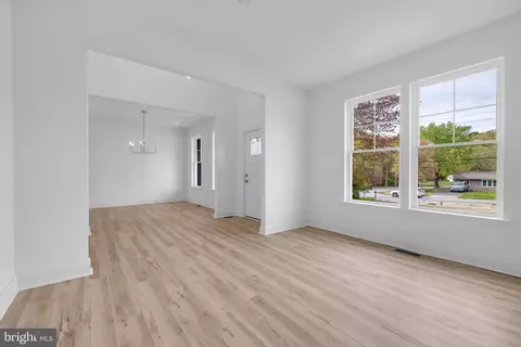 Entry Way - 413 Trimble Rd, Joppa, MD 21085 photo 3 of 23