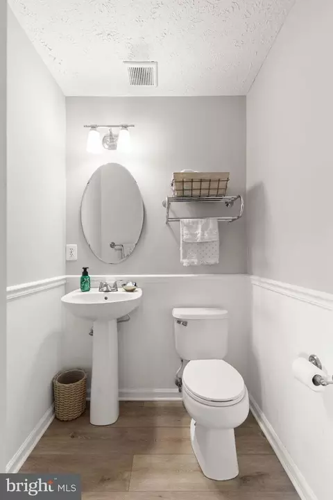 Bath - 488 Crestridge Way, Abingdon, MD 21009 photo 1 of 2