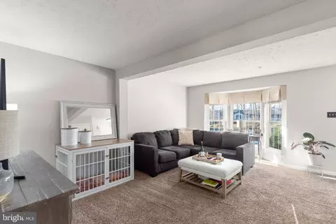 Living - 488 Crestridge Way, Abingdon, MD 21009 photo 1 of 1