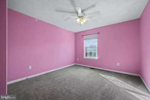 Bedroom - 2961 Raking Leaf Dr, Abingdon, MD 21009 photo 5 of 6
