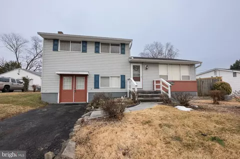 729 Cambridge Ave, Aberdeen, MD 21001