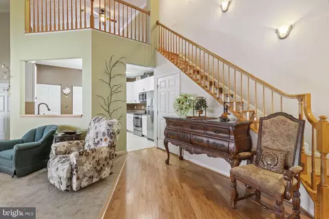 Entry Way - 107 J Sunshine Ct, Forest Hill, MD 21050 photo 3 of 5