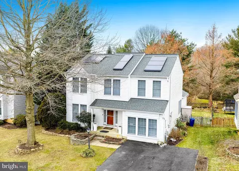 2818 Singer Woods Dr, Abingdon, MD 21009